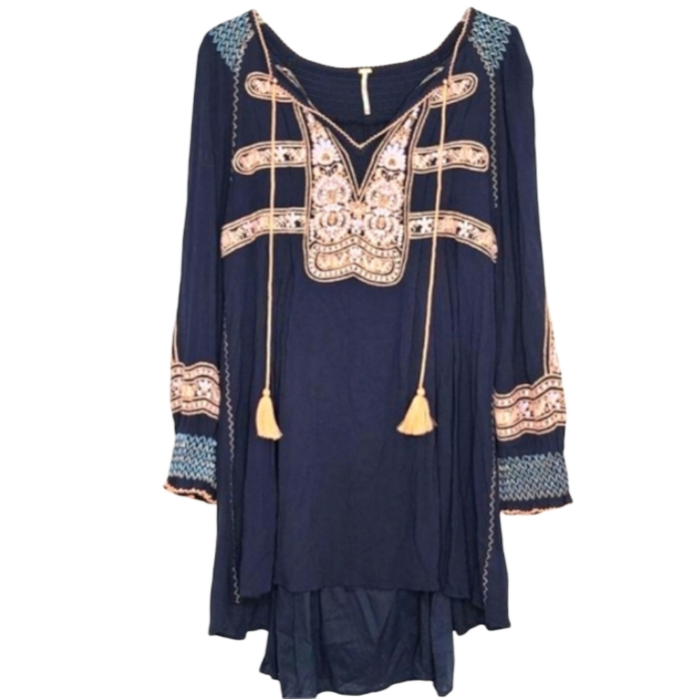 ❤🌼🌲SAVED FOR LAVONNE Free People Embroidered Long Sleeve Tassel Tie Tunic S/P - Picture 13 of 13